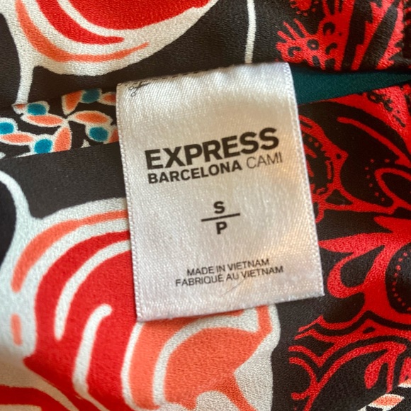 Express top 🌸 - Picture 2 of 2